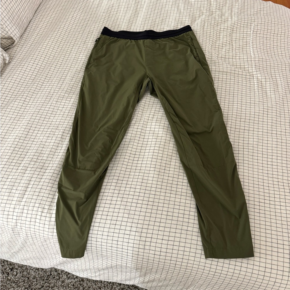 Banana Republic Large Athletic Joggers Green